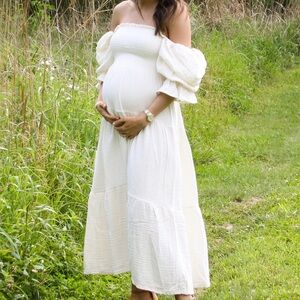 Nothing Fits But Kiko maternity dress